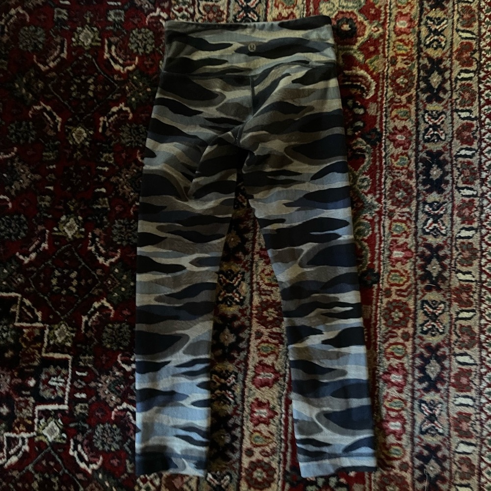 Cropped Lululemon Leggings